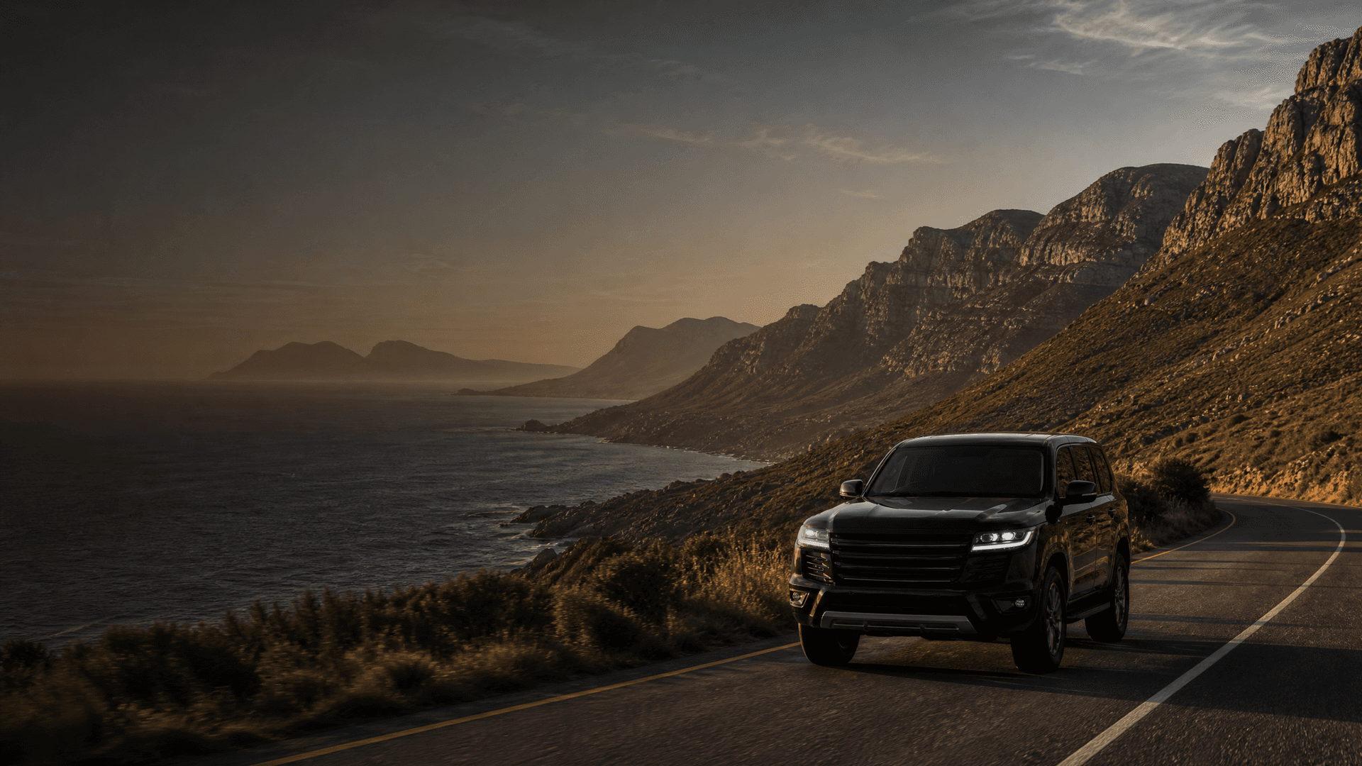 South African highway at sunset — COLOUR POT destinations
